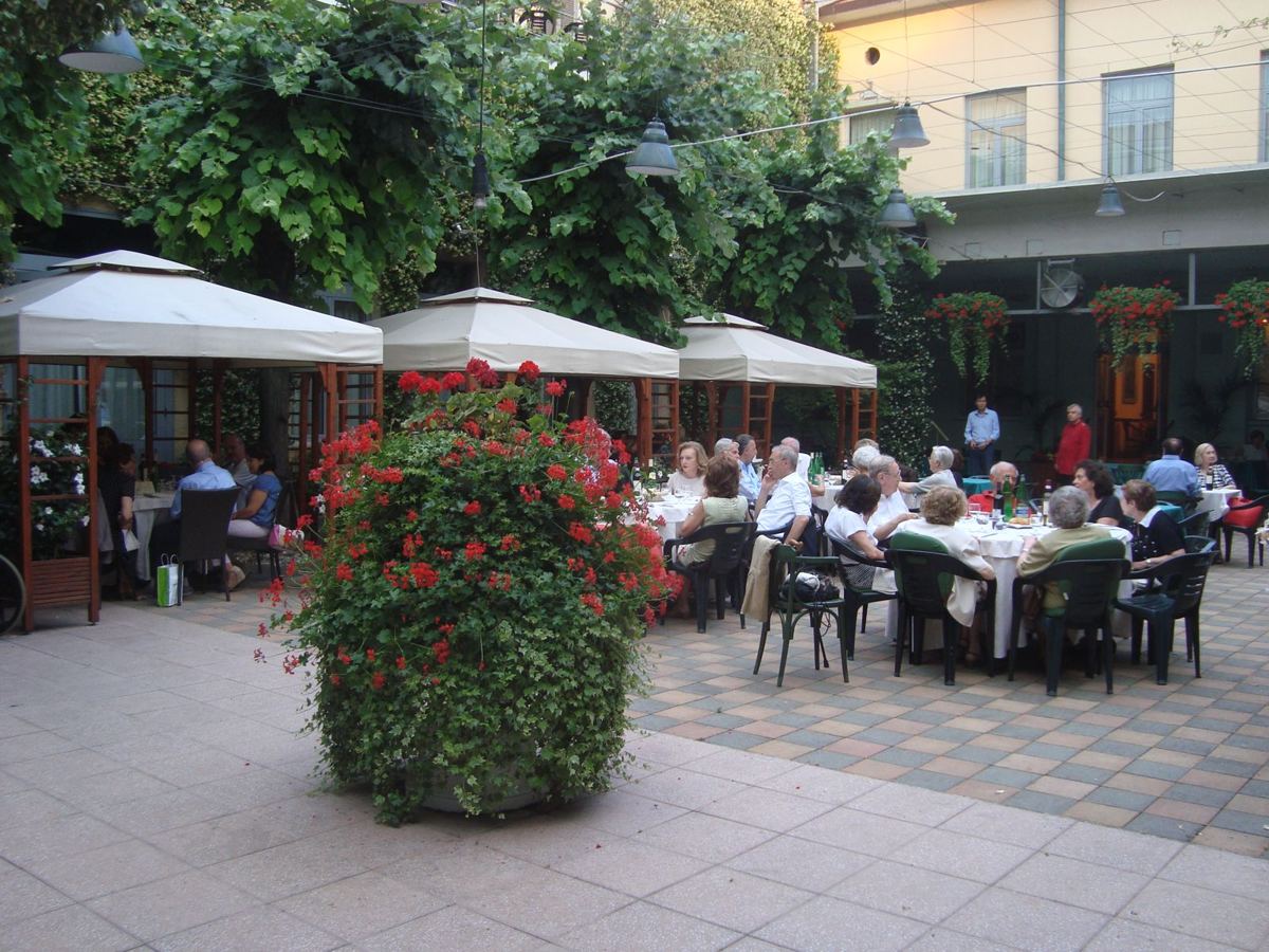 Foto: Cena di Inizio Estate